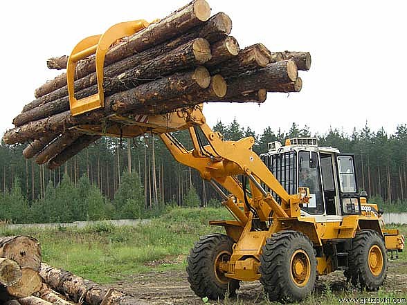 В Советском застрахован транспорт Югорского лесопромышленного холдинга