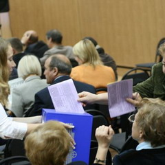24 октября 2008 г . состоятся два внеочередных собрания акционеров ЗАО "Киевстар" 