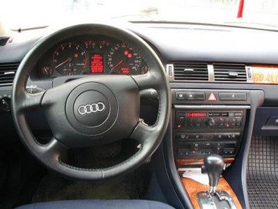 «МАКС» выплатил в Пскове более 1 млн рублей за похищенный автомобиль Audi A6 