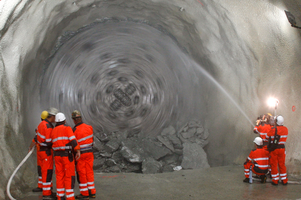 САО «ГЕФЕСТ» заключило договор страхования строительства тоннеля на автодороге М-29 «Кавказ»