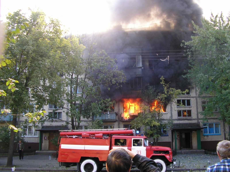 Выплата возмещения за сгоревший в Сургутском районе дом