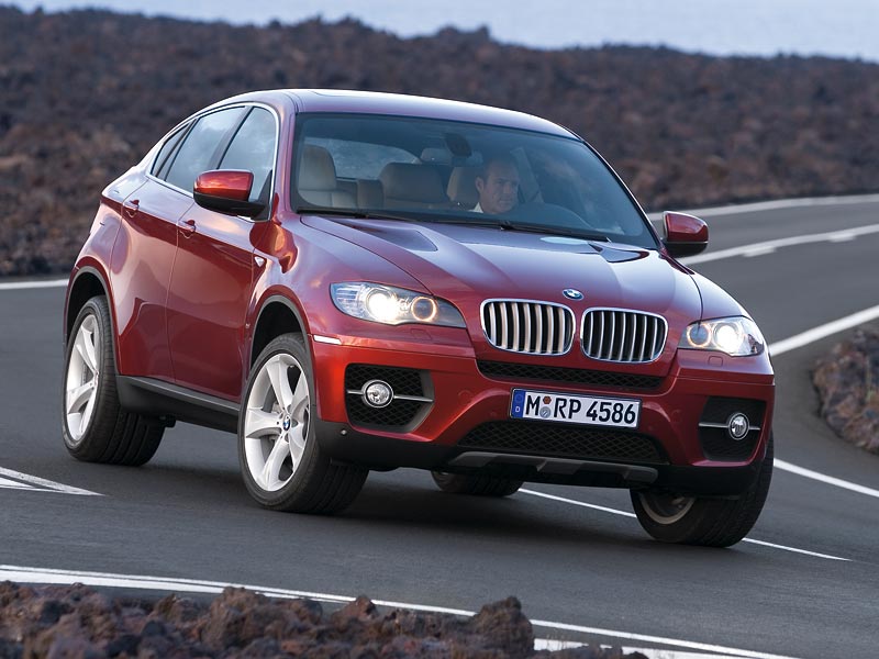 СК «Согласие» в Омской области застраховала автомобиль BMW Х6  на сумму более 3,8 млн рублей